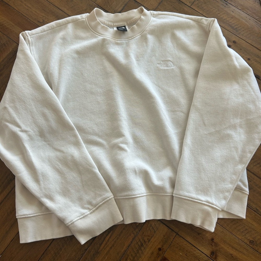 North Face Women’s Off-White Crewneck Sweater, Large